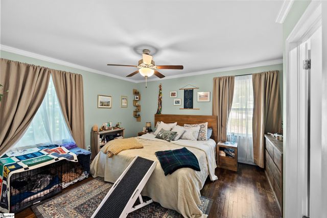 34 Nottingham Road, Greenville, SC 29607