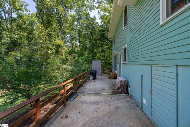 34 Nottingham Road, Greenville, SC 29607