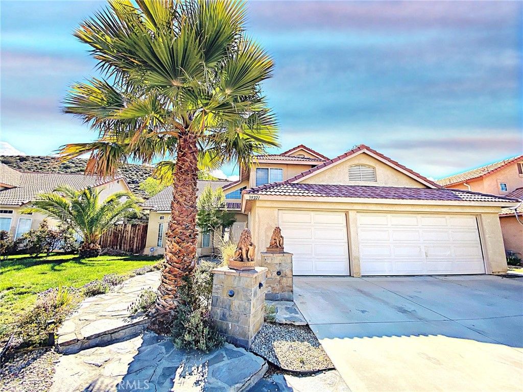 Image 1 of property listing at 39221 Beacon Lane, Palmdale, CA 93551