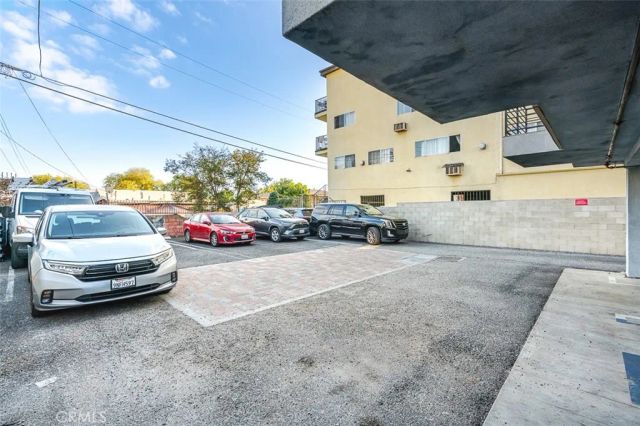 3324 Chapman, Los Angeles, CA 90065