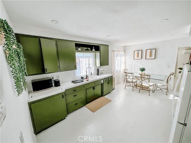 5050 1st, Joshua Tree, CA 92252