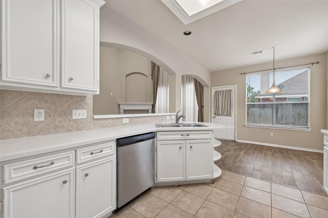 4623 Russett Lane, Sugar Land, TX 77479