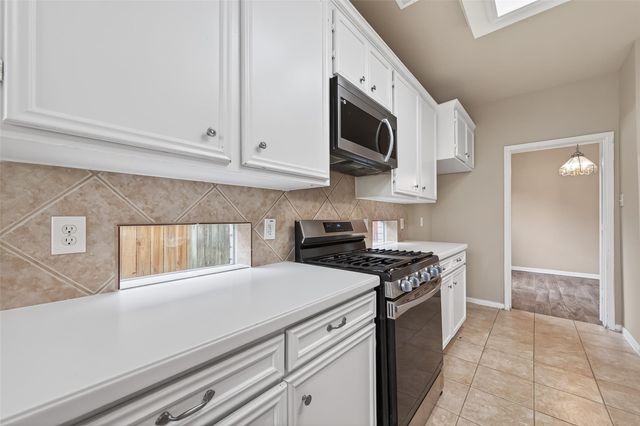 4623 Russett Lane, Sugar Land, TX 77479