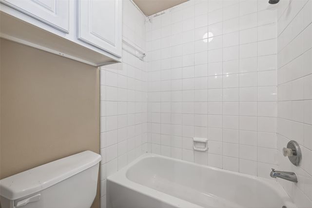 4623 Russett Lane, Sugar Land, TX 77479