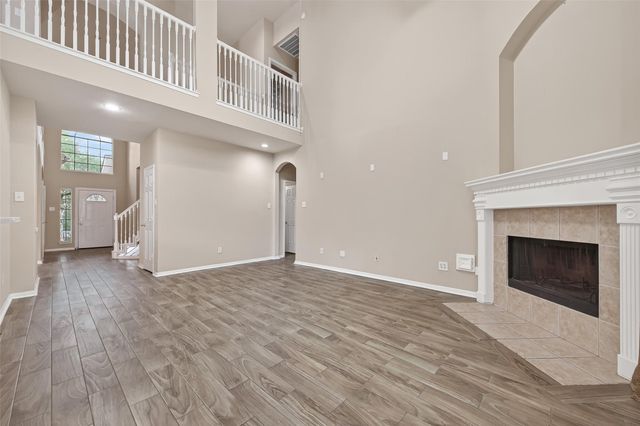 4623 Russett Lane, Sugar Land, TX 77479