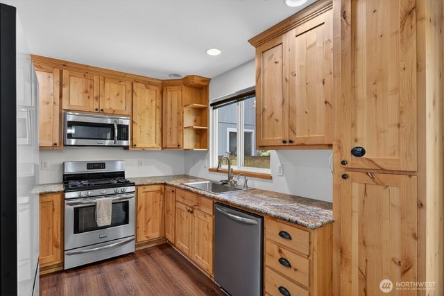 12808 58th Avenue NE, Marysville, WA 98271
