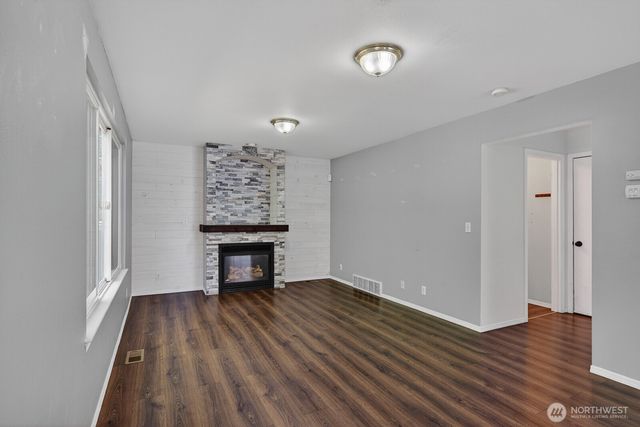12808 58th Avenue NE, Marysville, WA 98271