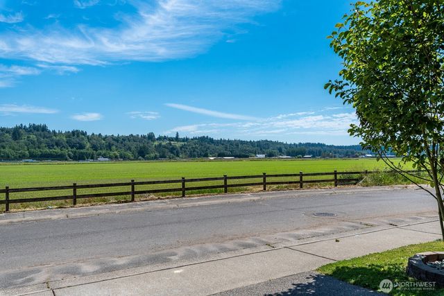 12808 58th Avenue NE, Marysville, WA 98271