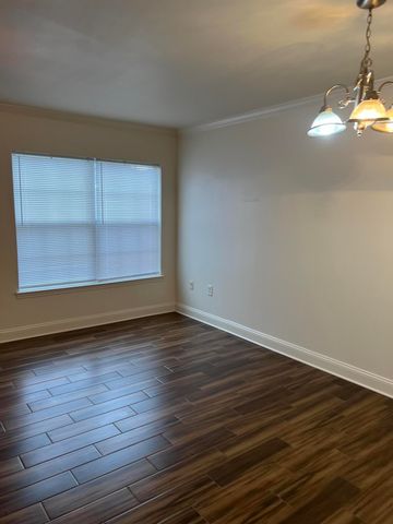 502 Wingspan Way, Crestview, FL 32536