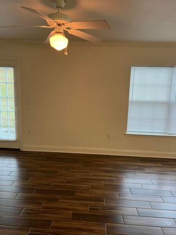 502 Wingspan Way, Crestview, FL 32536