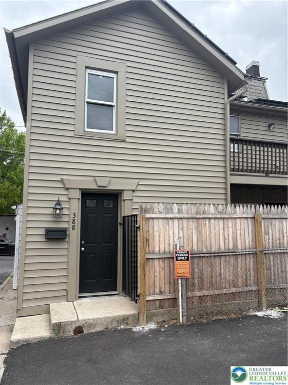 388 Pratt Street, Allentown City, PA 18102