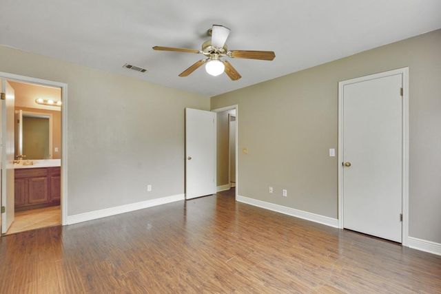 2206 Larston LN, Cedar Park, TX 78613