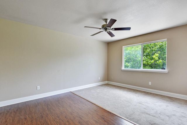 2206 Larston LN, Cedar Park, TX 78613