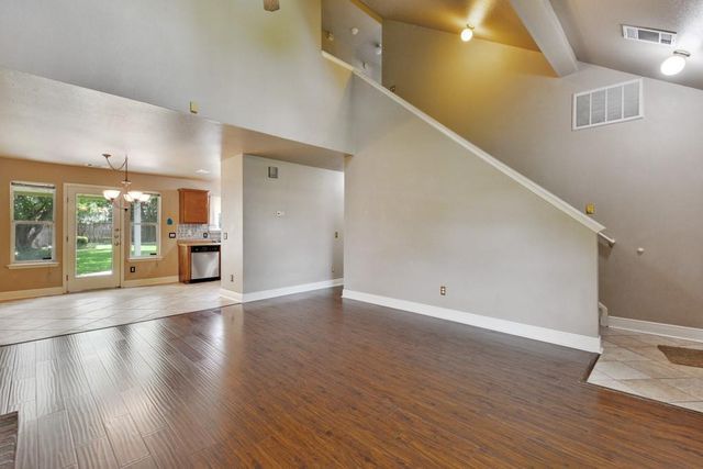 2206 Larston LN, Cedar Park, TX 78613