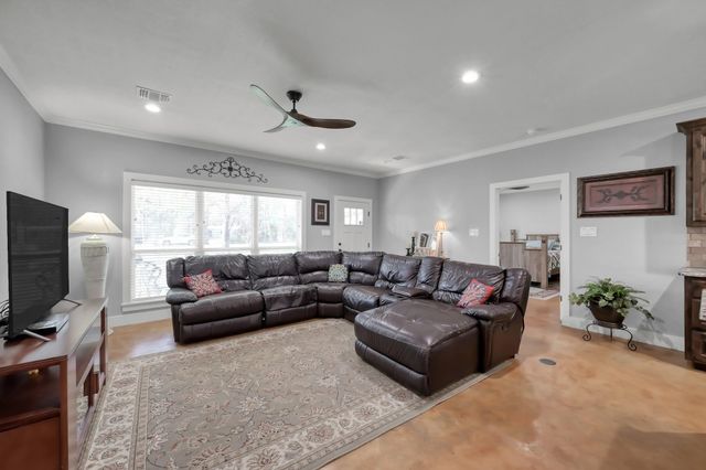 130 Cedar Court, Magnolia, TX 77355