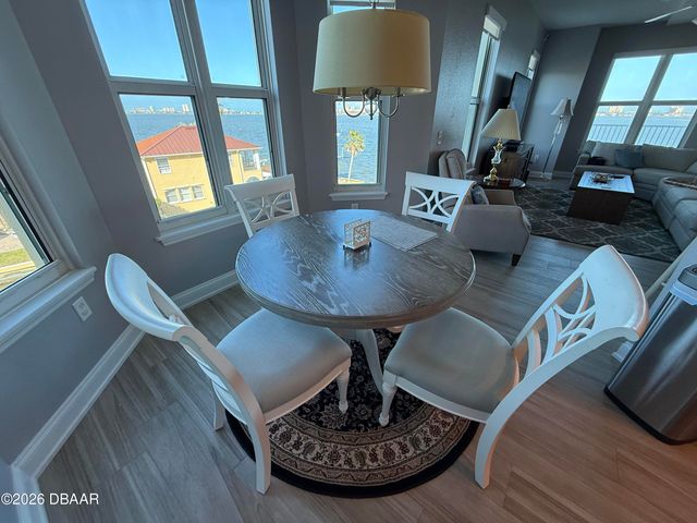 2801 S Ridgewood Ave Unit 409, South Daytona, FL 32119