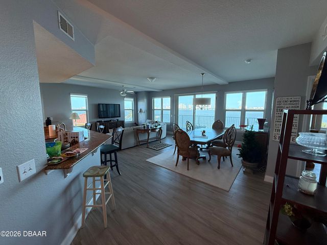 2801 S Ridgewood Ave Unit 409, South Daytona, FL 32119