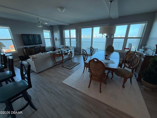 2801 S Ridgewood Ave Unit 409, South Daytona, FL 32119