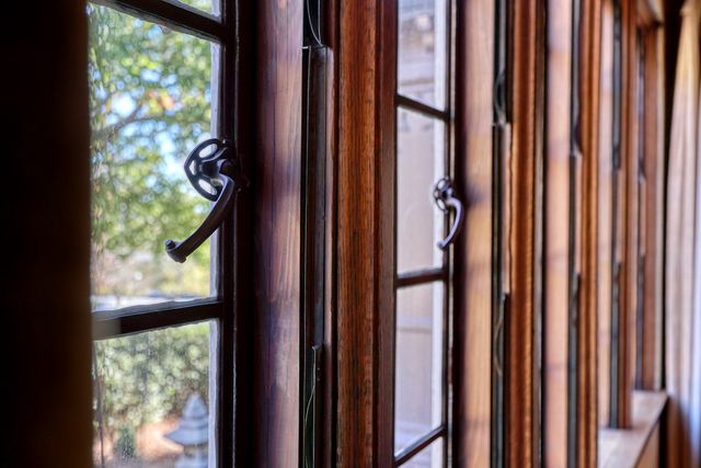 1007 4th Avenue, West Point, GA 31833