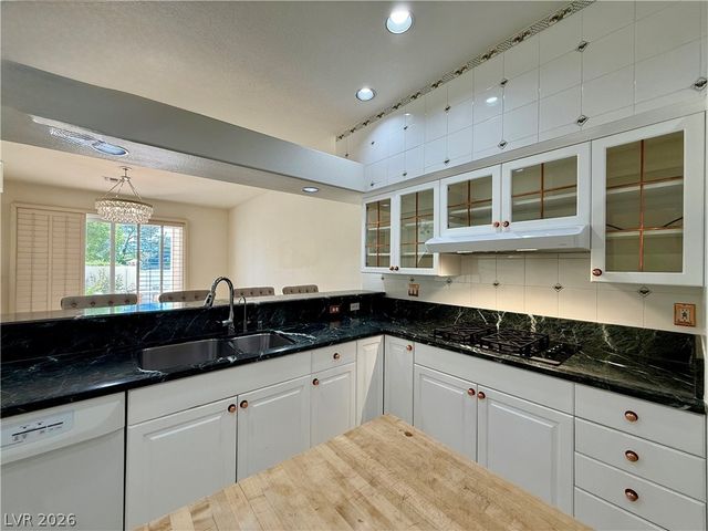8729 Carlitas Joy Court, Las Vegas, NV 89117