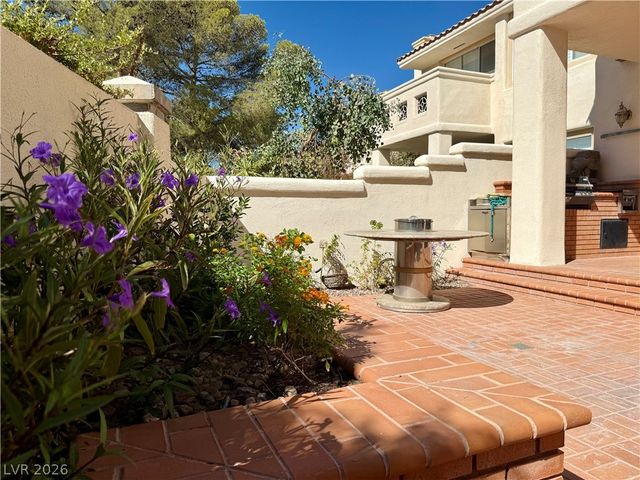 8729 Carlitas Joy Court, Las Vegas, NV 89117