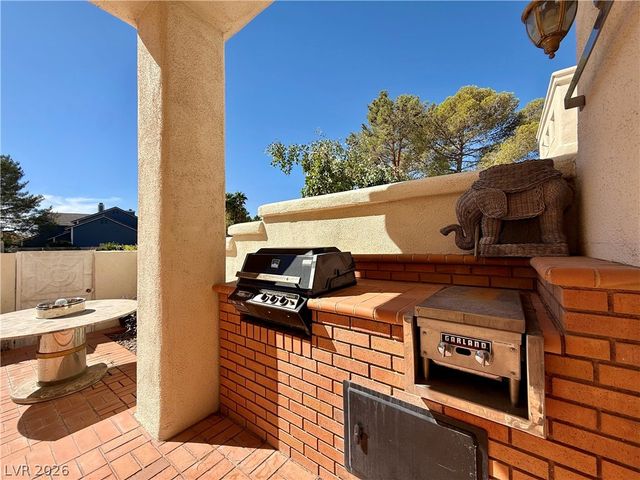 8729 Carlitas Joy Court, Las Vegas, NV 89117
