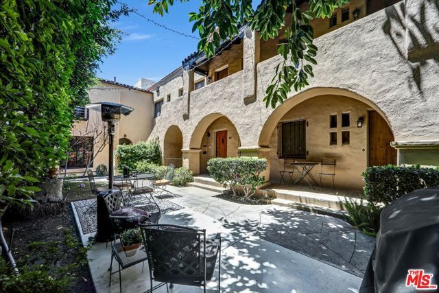 1143 Cardiff Avenue, Los Angeles, CA 90035