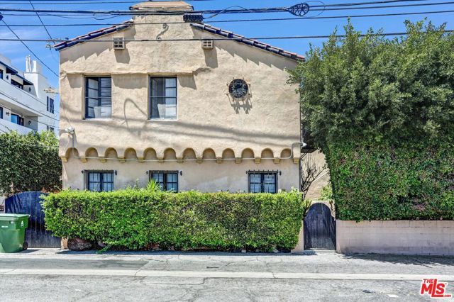 1143 Cardiff Avenue, Los Angeles, CA 90035