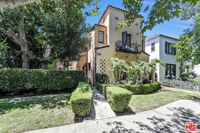1143 Cardiff Avenue, Los Angeles, CA 90035