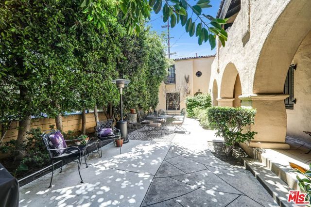 1143 Cardiff Avenue, Los Angeles, CA 90035