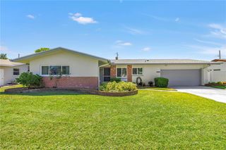 1448 62ND PLACE S, St Petersburg, FL 33705