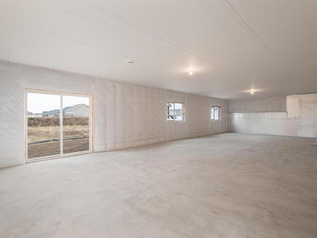 5408 176th Street W, Lakeville, MN 55044