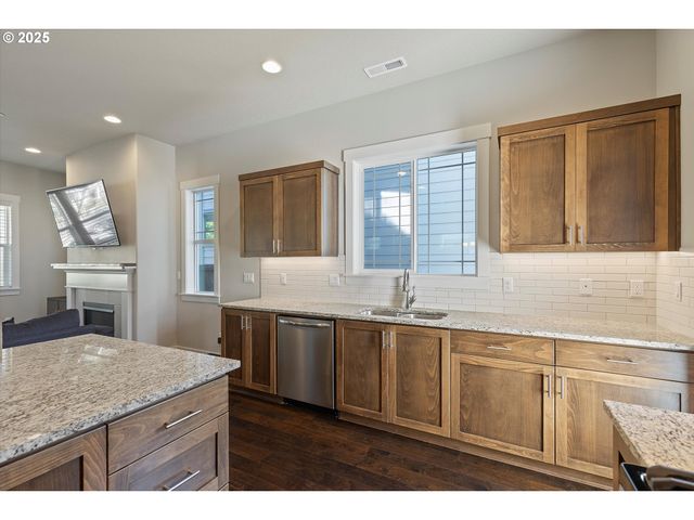 11754 Sw OSLO St, Wilsonville, OR 97070