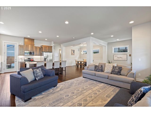 11754 Sw OSLO St, Wilsonville, OR 97070