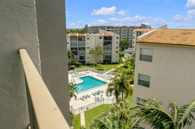 3940 INVERRARY Boulevard 803-A, Lauderhill, FL 33319