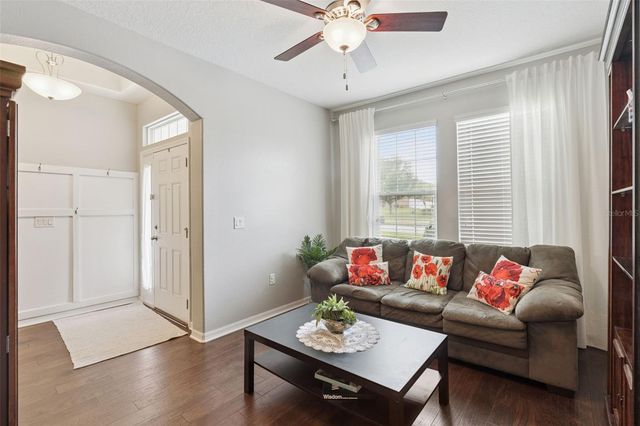 1055 ROCK CREEK STREET, Apopka, FL 32712