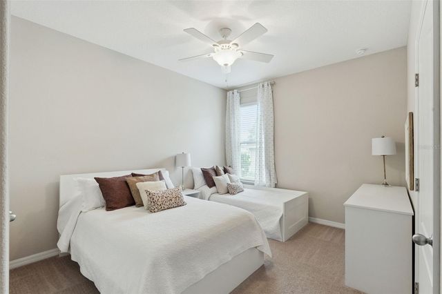 1055 ROCK CREEK STREET, Apopka, FL 32712