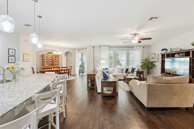 1055 ROCK CREEK STREET, Apopka, FL 32712