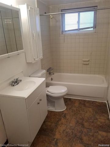 6324 Rosemont Avenue, Detroit, MI 48228