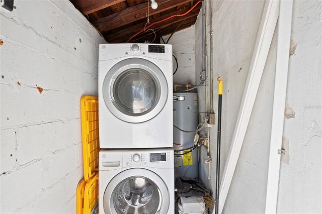 3932 W BAY COURT AVENUE, Tampa, FL 33611