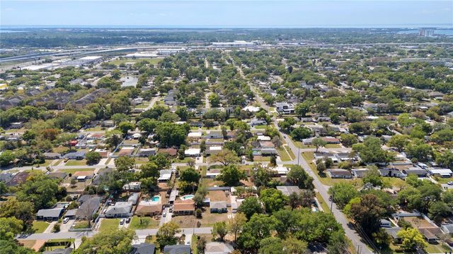 3932 W BAY COURT AVENUE, Tampa, FL 33611