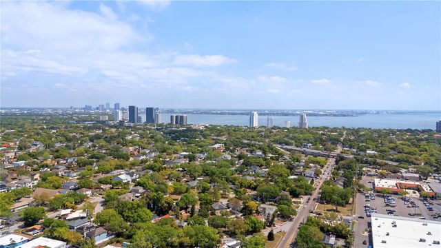 3932 W BAY COURT AVENUE, Tampa, FL 33611