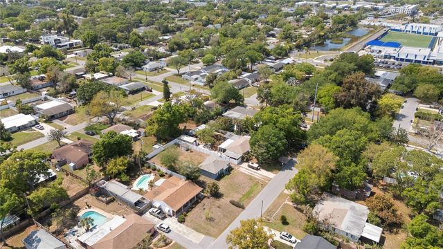 3932 W BAY COURT AVENUE, Tampa, FL 33611