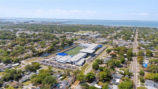 3932 W BAY COURT AVENUE, Tampa, FL 33611