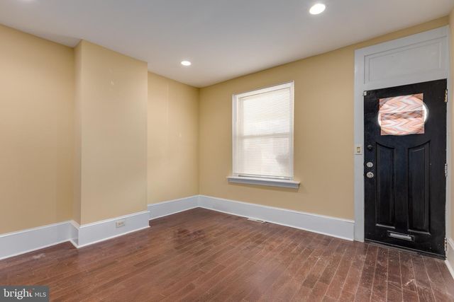 1312 S CORLIES ST, Philadelphia, PA 19146