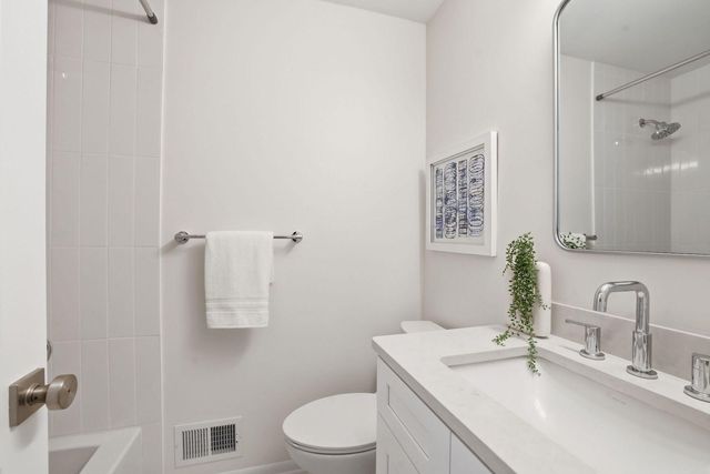 3009 W 100th Street, Bloomington, MN 55431