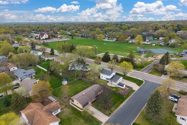 3009 W 100th Street, Bloomington, MN 55431