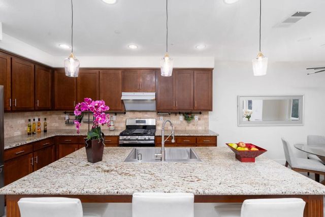 1864 Lee Way, Milpitas, CA 95035