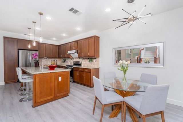 1864 Lee Way, Milpitas, CA 95035