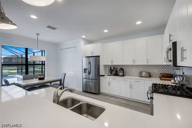 4500 Aurora ST, Naples, FL 34119